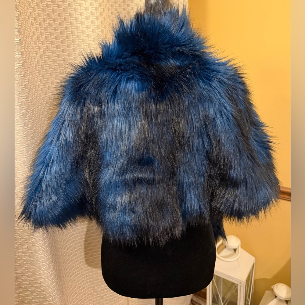 Cynthia Rowley Faux Fur Jacket - Midnight Blue - Picture 4 of 10